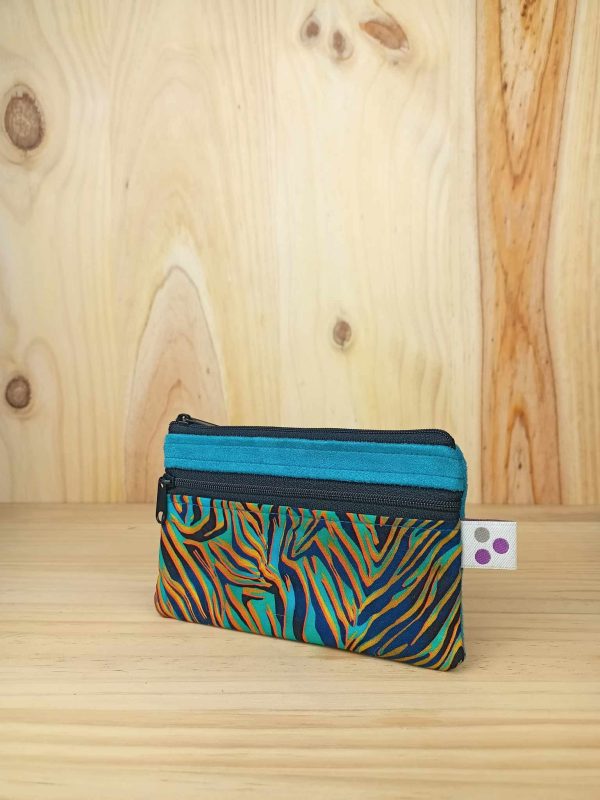 CARTERA-TURQUESA-ANIMAL-PRINT