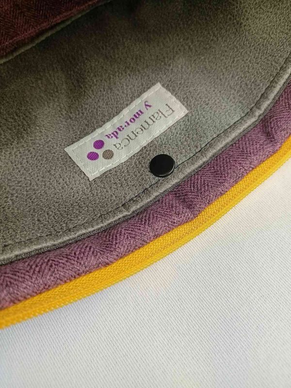 INTERIOR-BIHOTZA-GRIS-Y-AMARILLA INTERIOR-BIHOTZA-GRIS-Y-AMARILLA