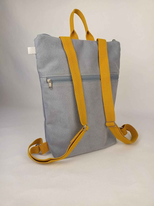 QUADRATUM-GRIS-MOSTAZA-TRASERA QUADRATUM-GRIS-MOSTAZA-TRASERA