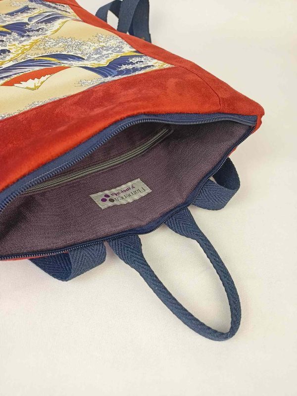 QUADRATUM-LA-GRAN-OLA-DE-KANAGAWA-INTERIOR QUADRATUM-LA-GRAN-OLA-DE-KANAGAWA-INTERIOR